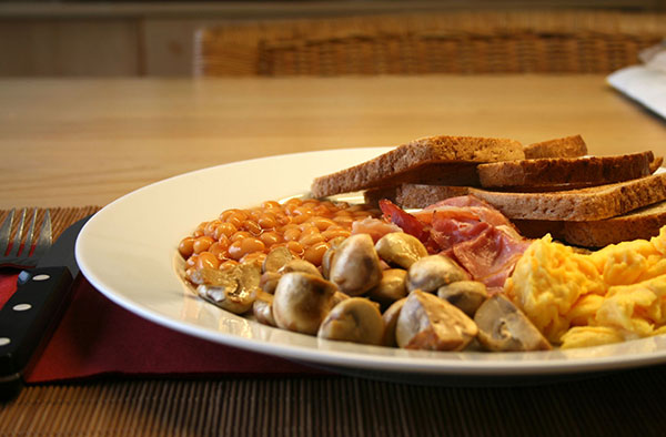Foods Brits can't live without | Full English Breakfast
