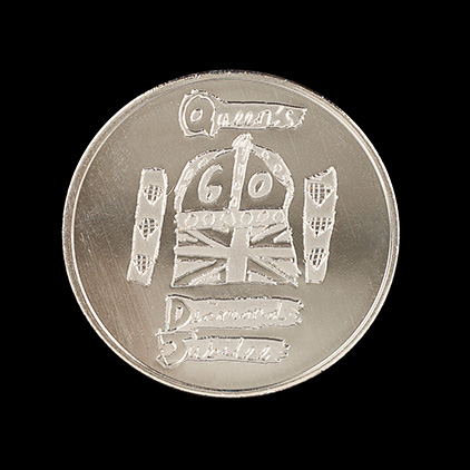 Diamond Jubilee Anniversary Commemorative Coin 38mm Silver Minted Anniversary Commemorative Coin - Medals UK